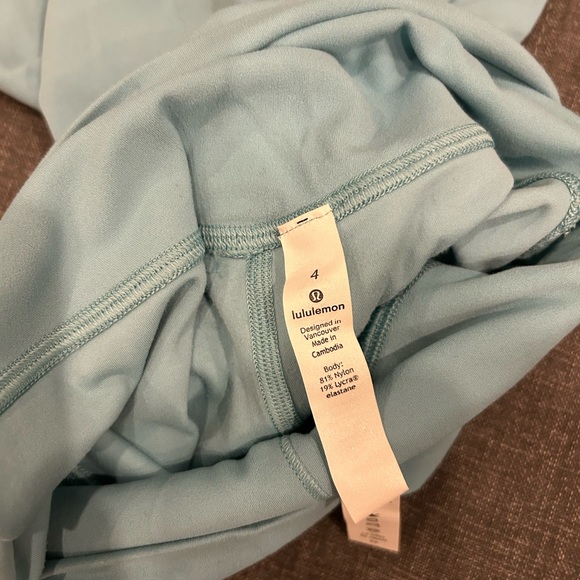 Lululemon align leggings 🌊 - Picture 4 of 5